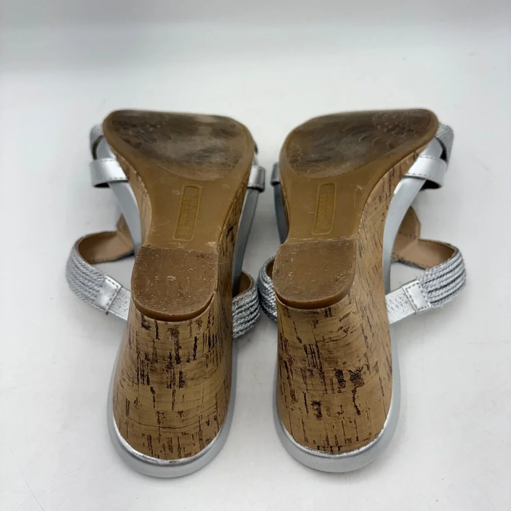 Mootsies Tootsies Silver Metallic Cork Wedge Sandals Womens 9M Strappy Slides
